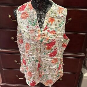 LAST CALL!! Old Navy Floral Sleeveless Women's Top, XL